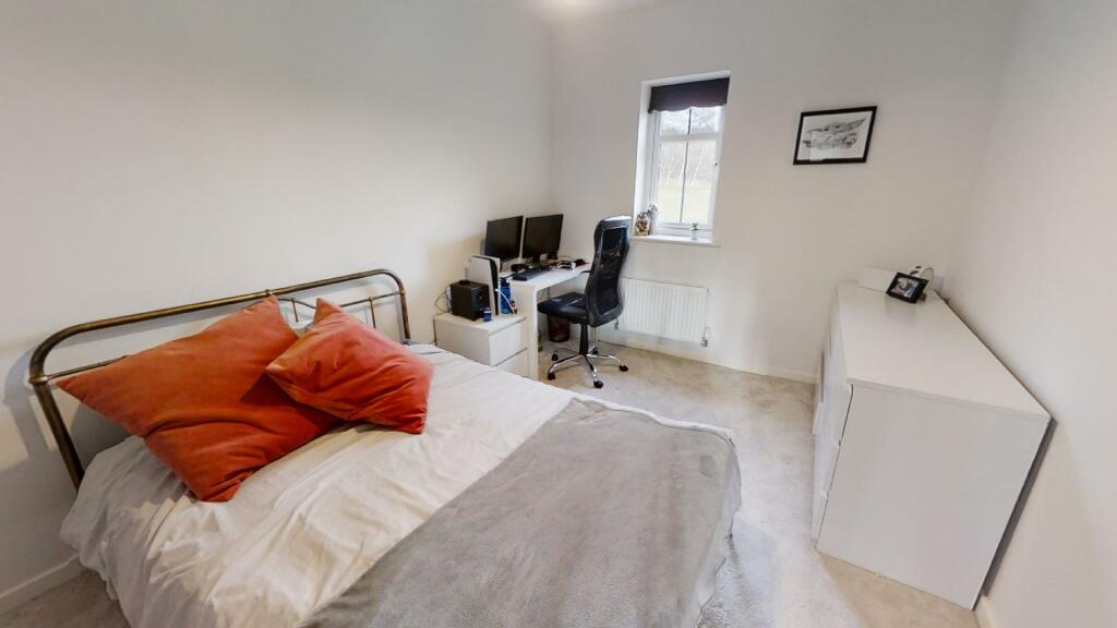 HomeDaze-Presents-Singleton-Drive-M25-5-BED-MODERN