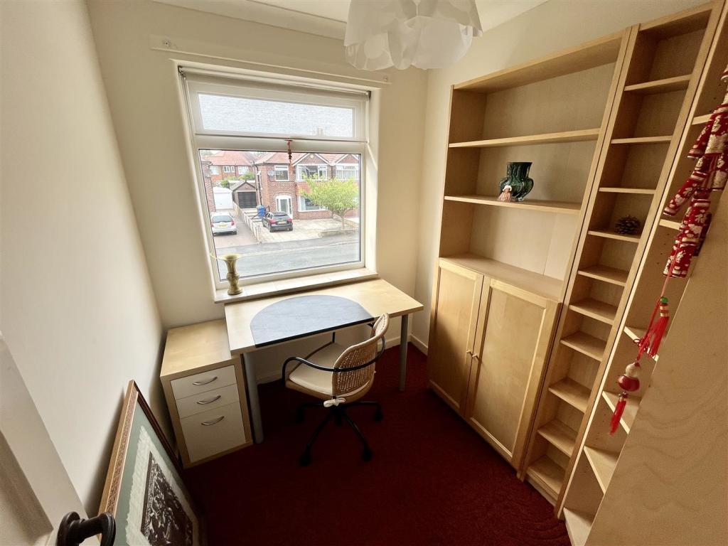 Bedroom 3.jpg