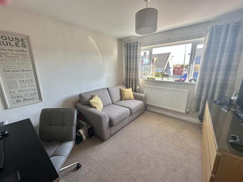 Bramleys Estate Agents - Meadow Drive - Liversedge
