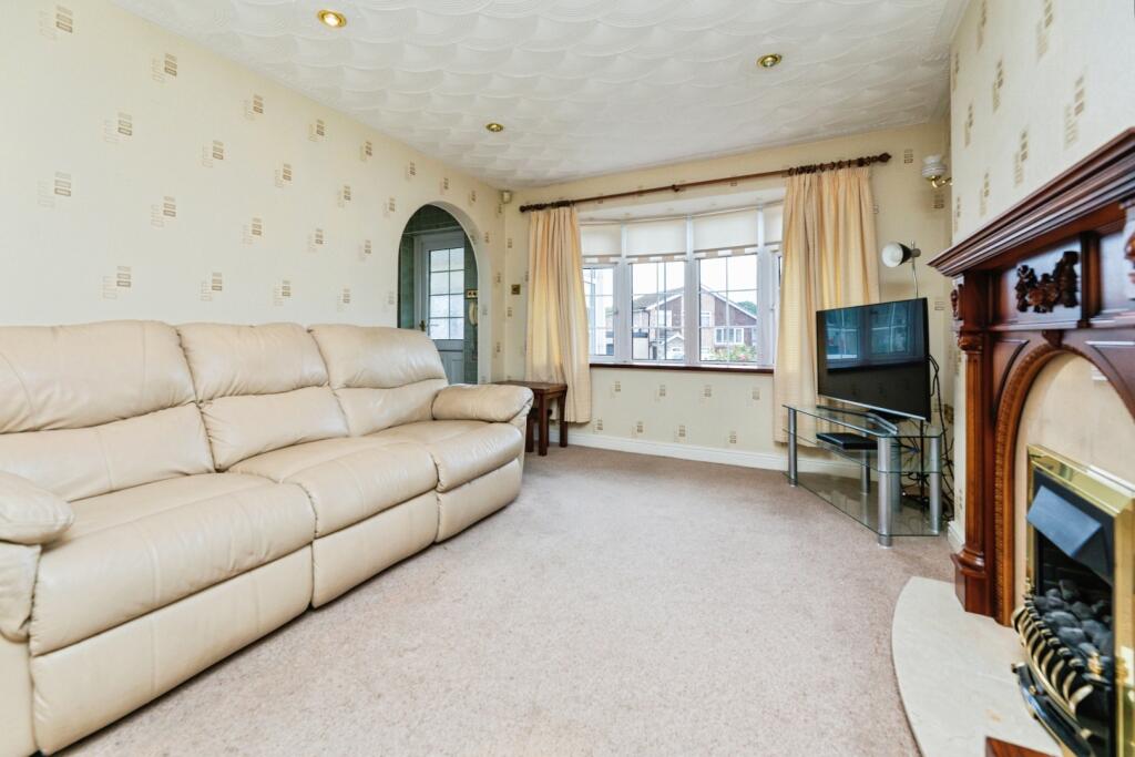 pbox-living_room-332060.jpg