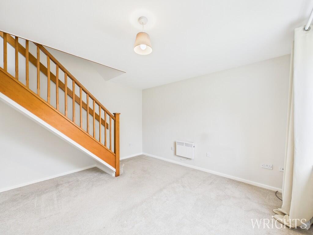 CAM05659G0-PR0018...