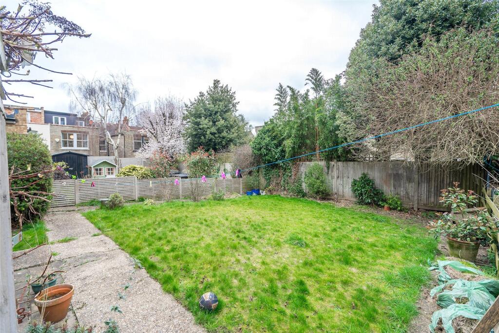 Communal Gardens C
