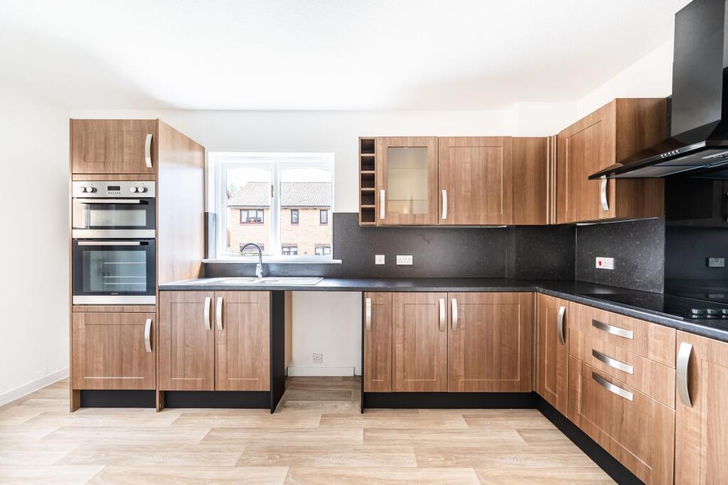 Breakfasting Kitchen