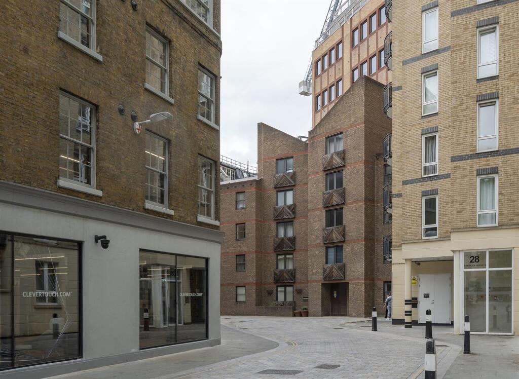 13 Aldersgate Court - low res - NPP09169.jpg