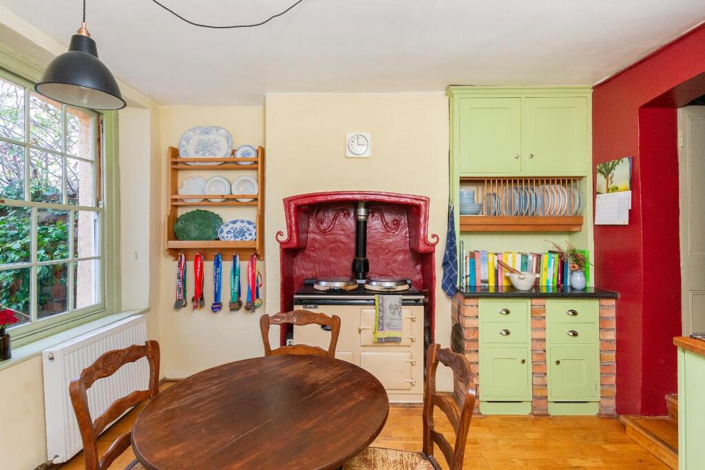 4U0CPMR - KitchenDiner B.jpg