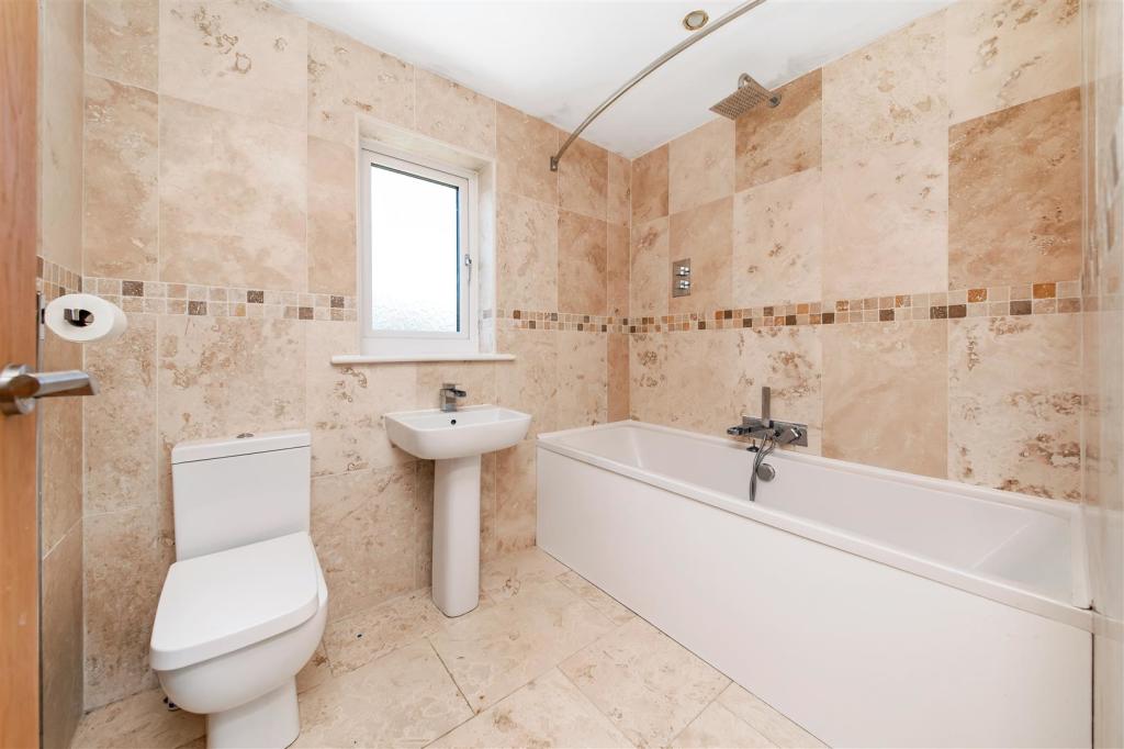 HOUSE BATHROOM