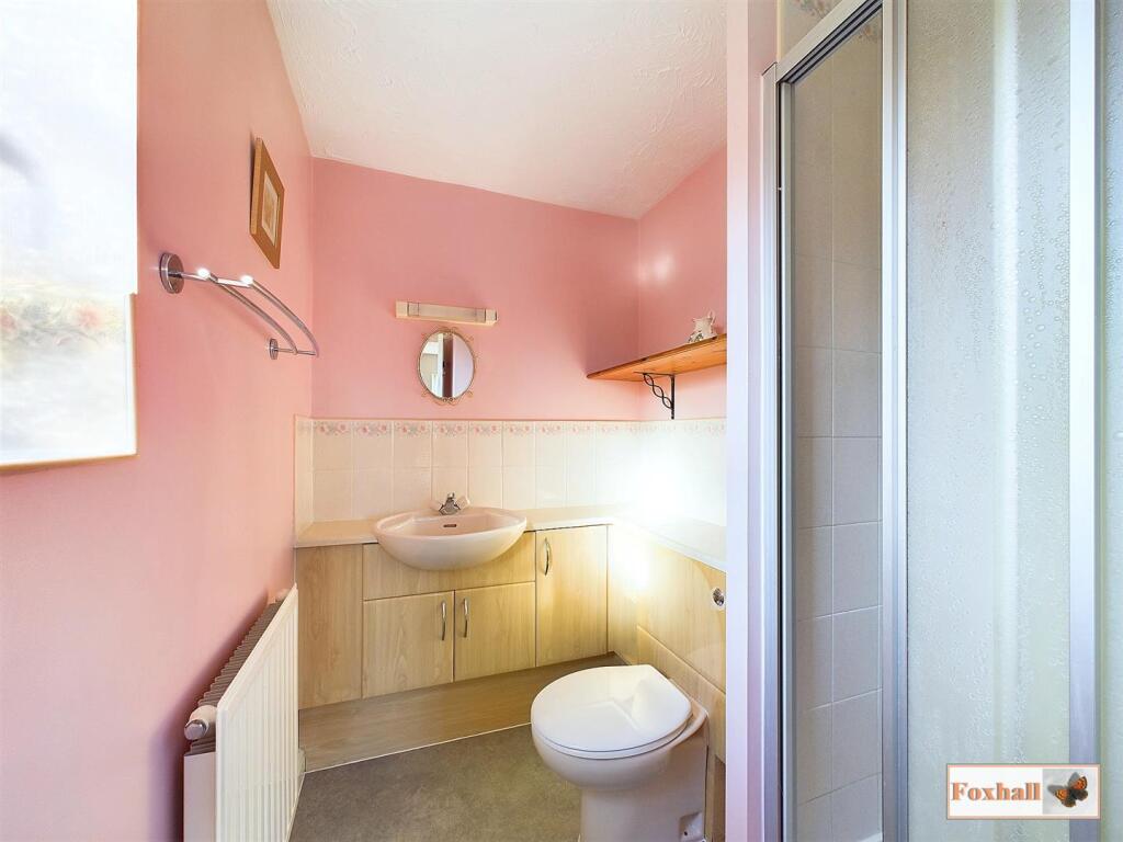 En-Suite Shower Room