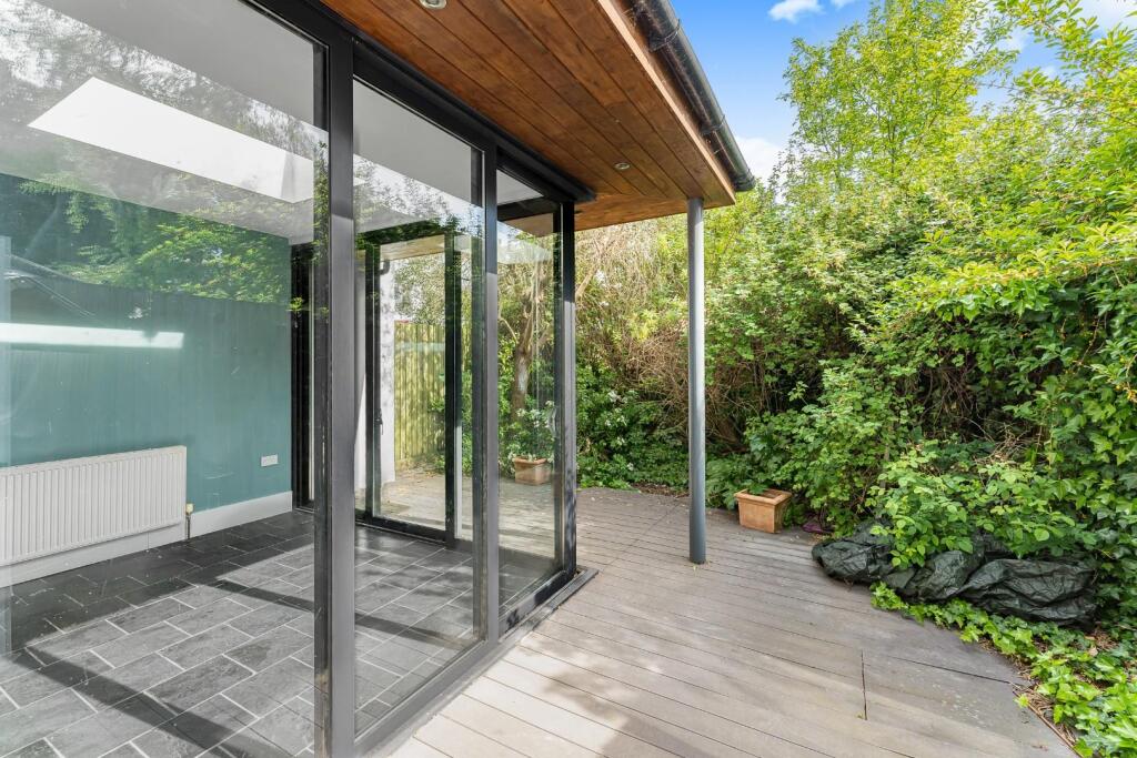 GLASS CURTAIN WALLED ELEVATION.jpg