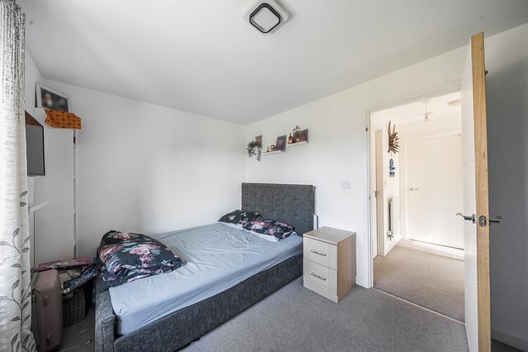 10 68245beaac4af 1293970 ARW 10