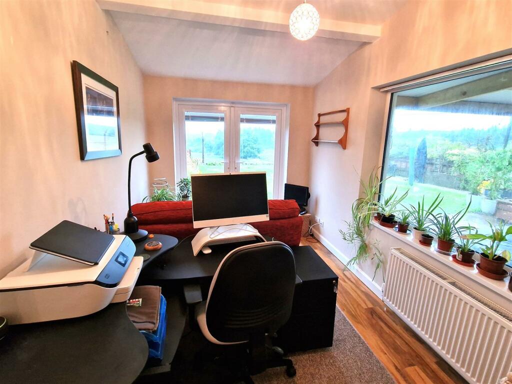 office.jpg