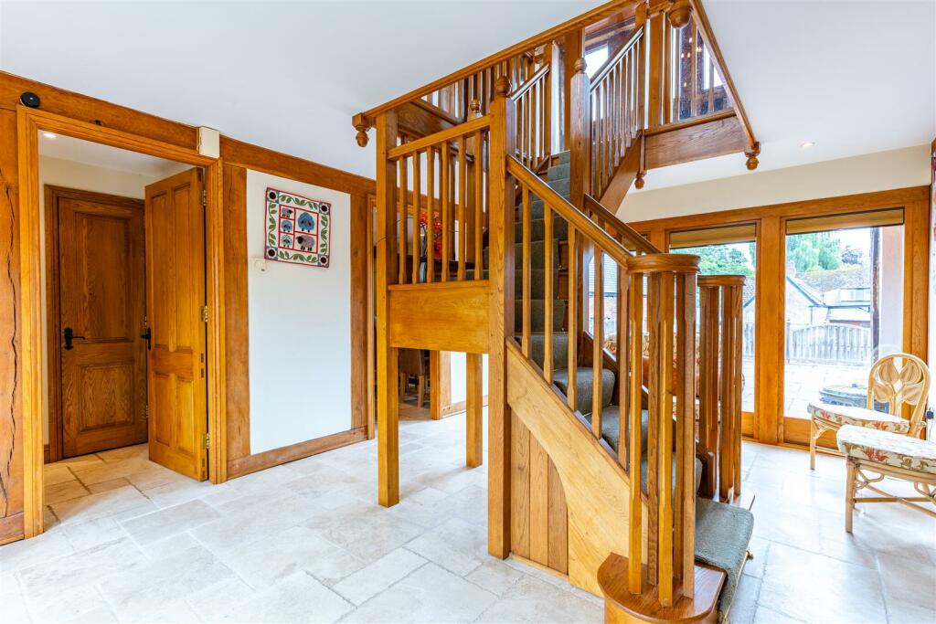 entrance hall.jpg