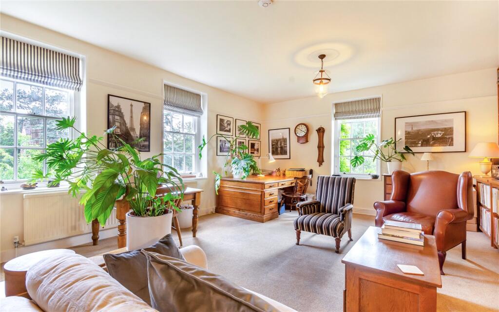 2nd Sitting Room