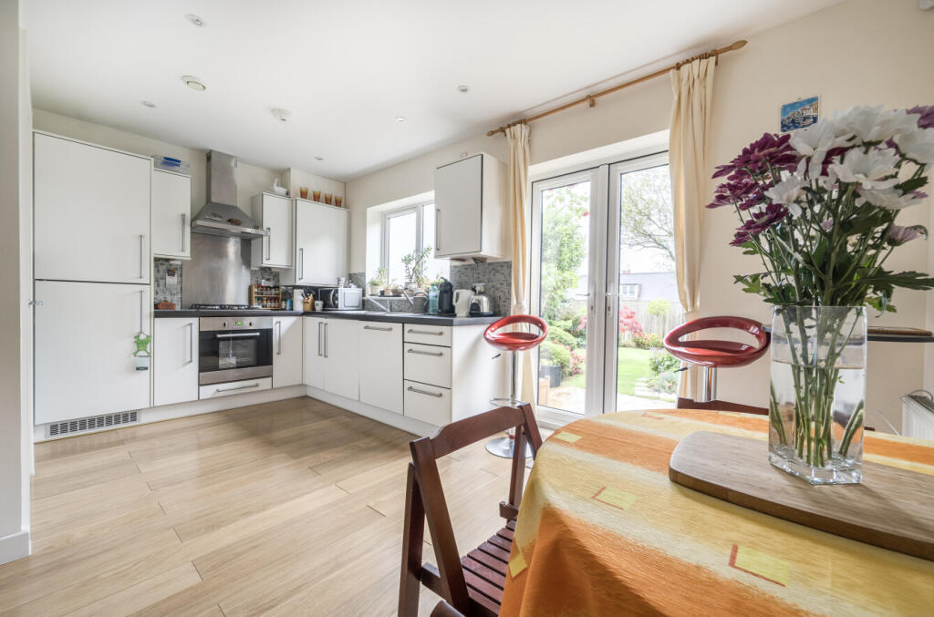 1299648-16-6835c9...