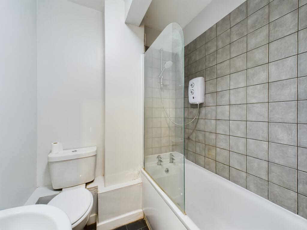 CAM01791G0-PR0065-STILL003