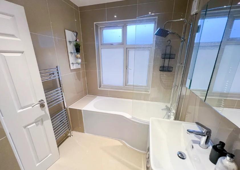 Family bathroom