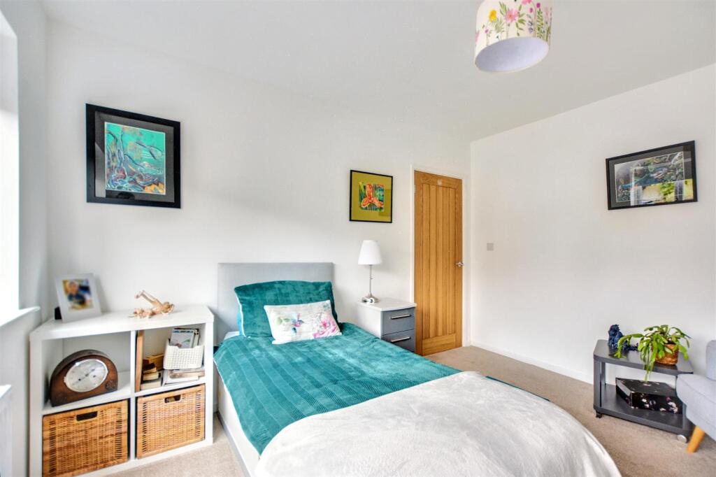 Bedroom/Sitting Room