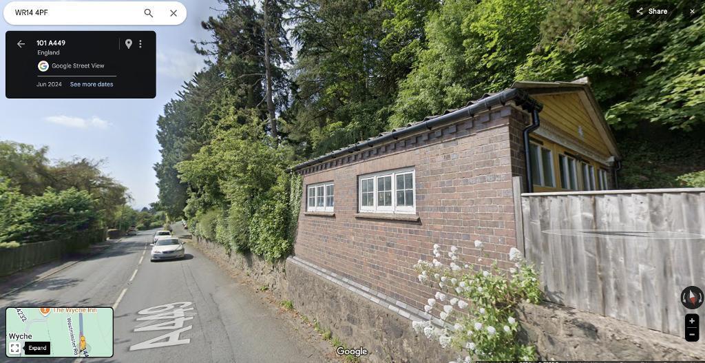 Double garage off Wells Road