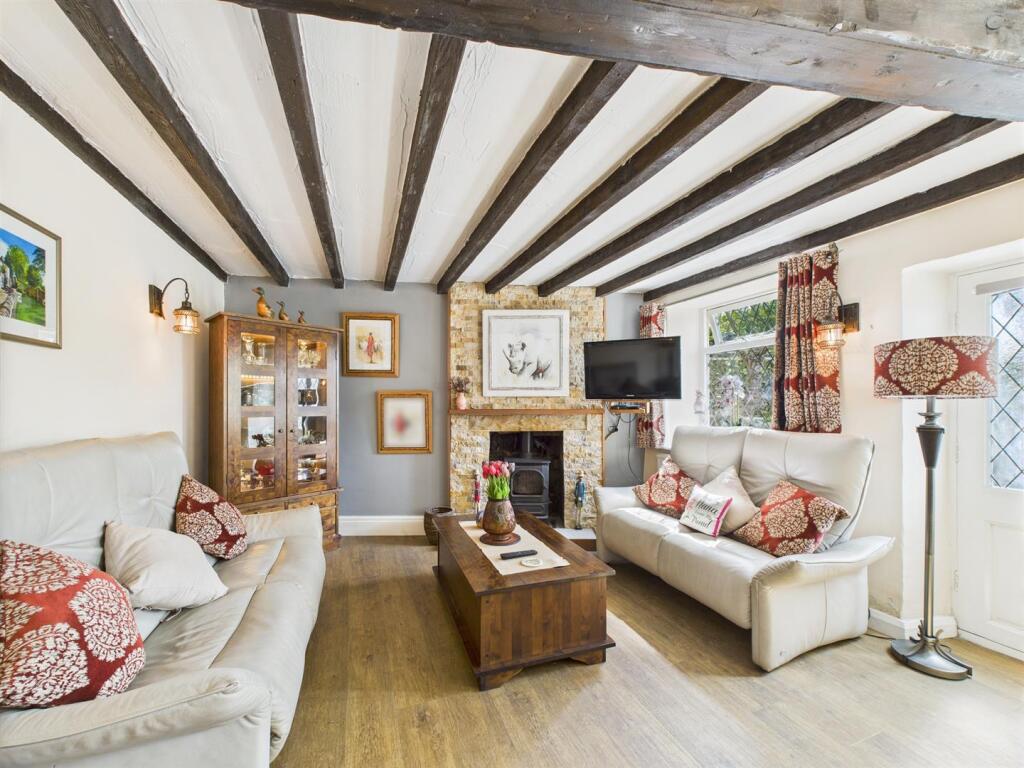 Lounge / Dining Room