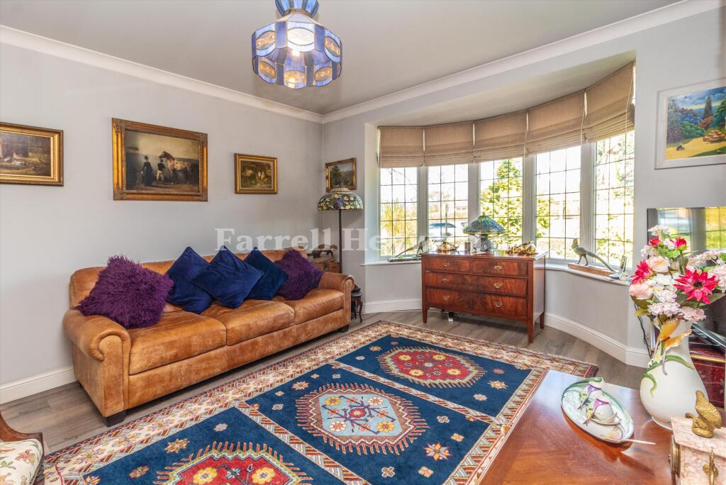 Sitting Room image 2