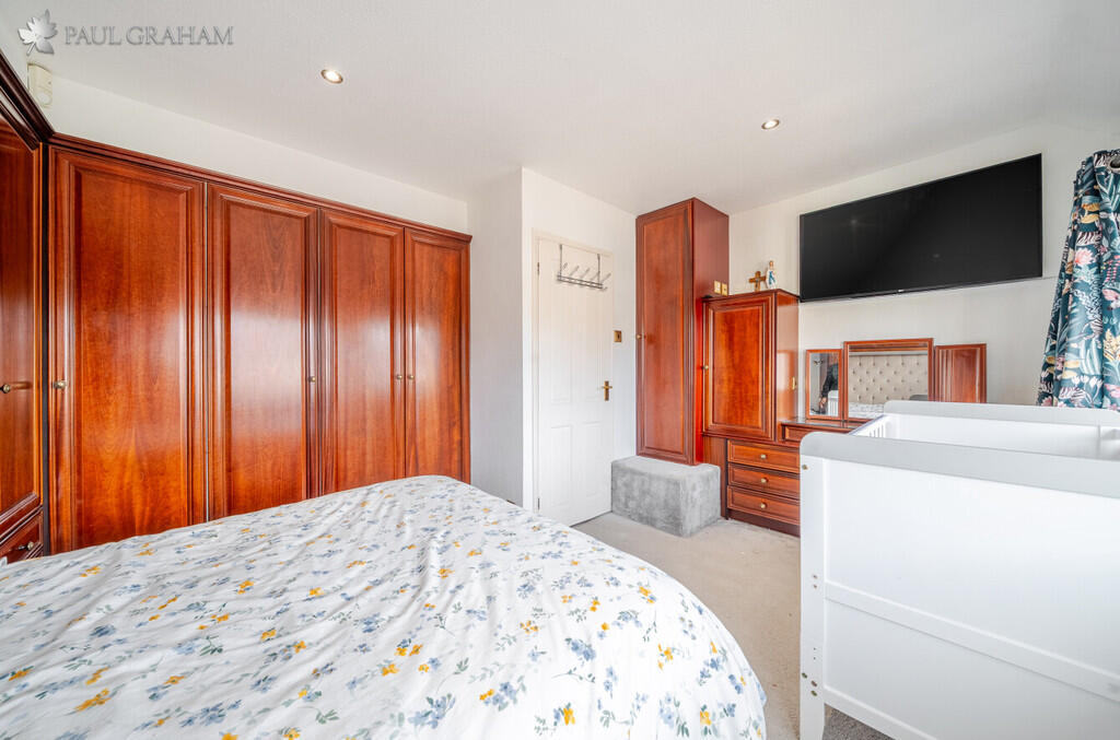 46e754f1-24a1-440...