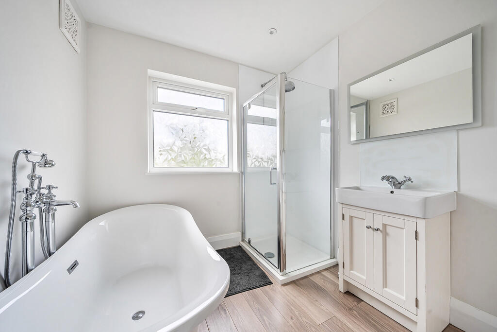 1344858-13-68a8a3...