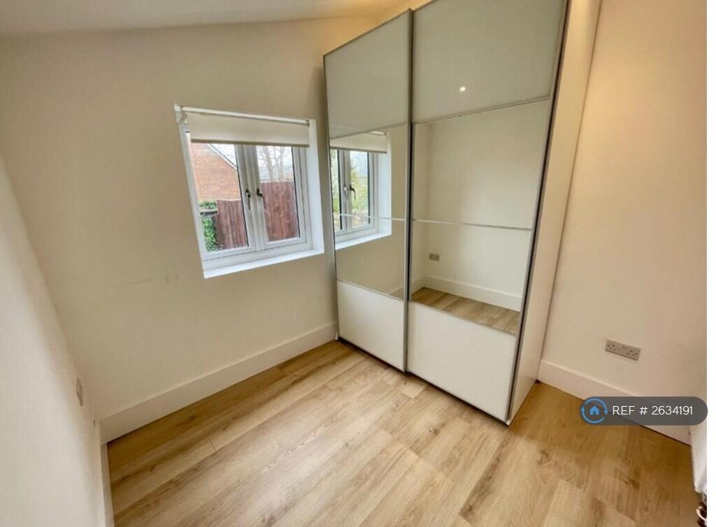 Rear Study / Reception Room