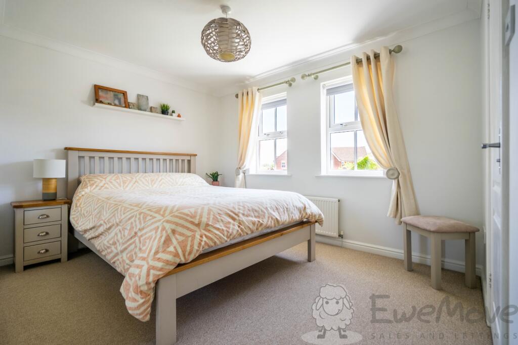 Principle Bedroom with Ensuite