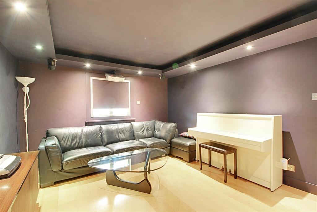 Cinema Room 1.jpg