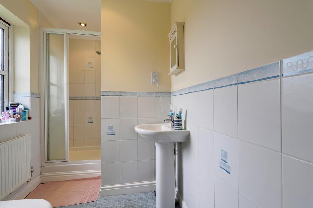 Master ensuite