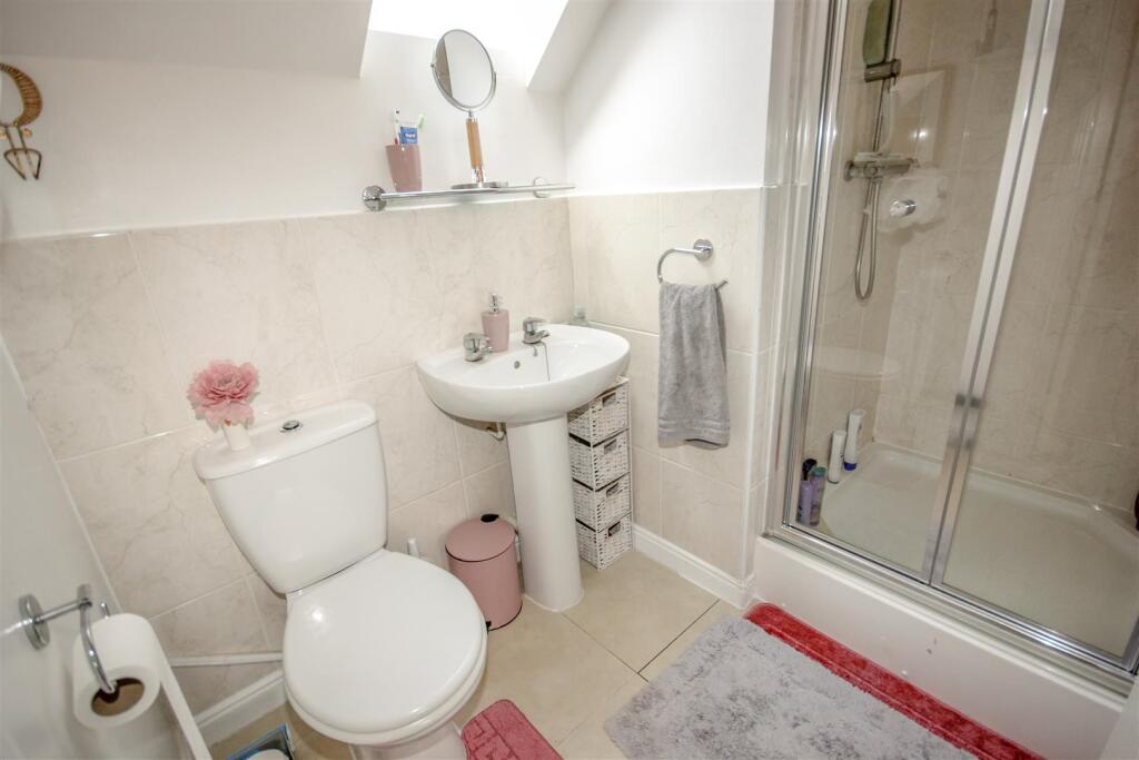 Ensuite.jpg