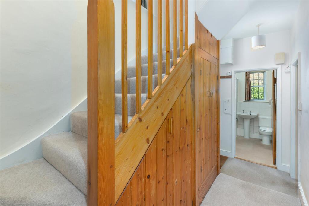 Kelmscott, Shenington-7.jpg
