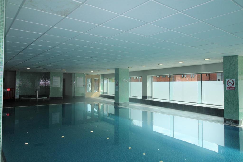 swimming pool 1.jpg