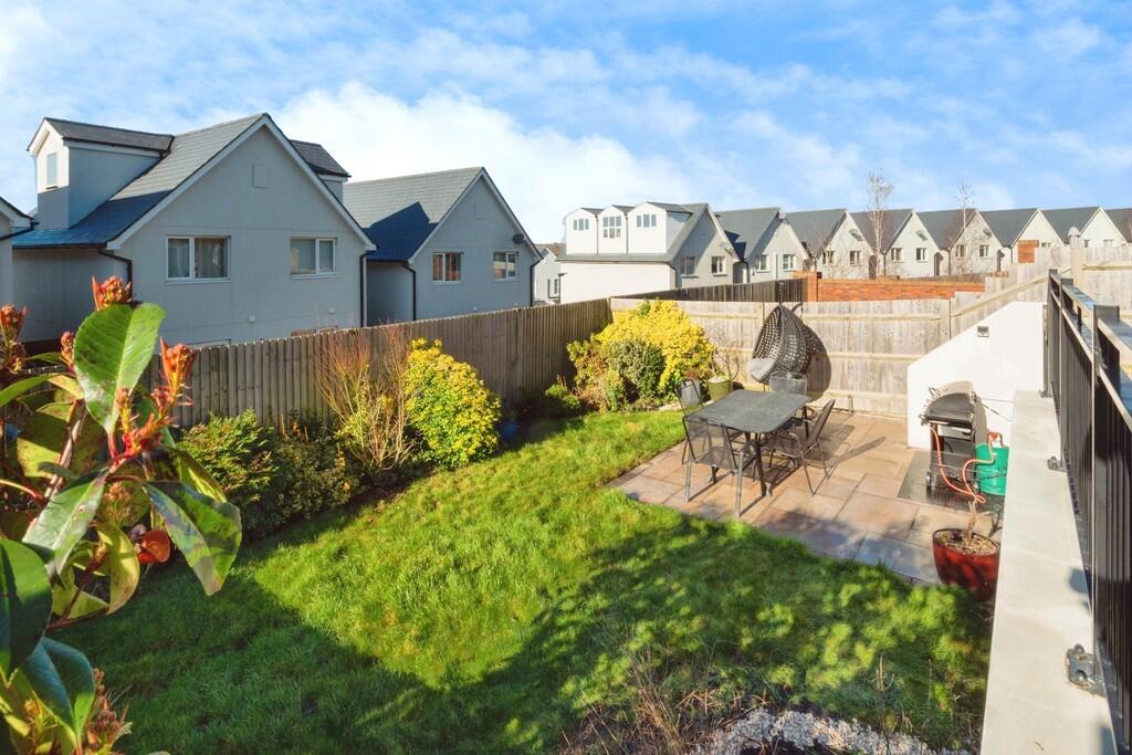 9goldingroadgoldi...