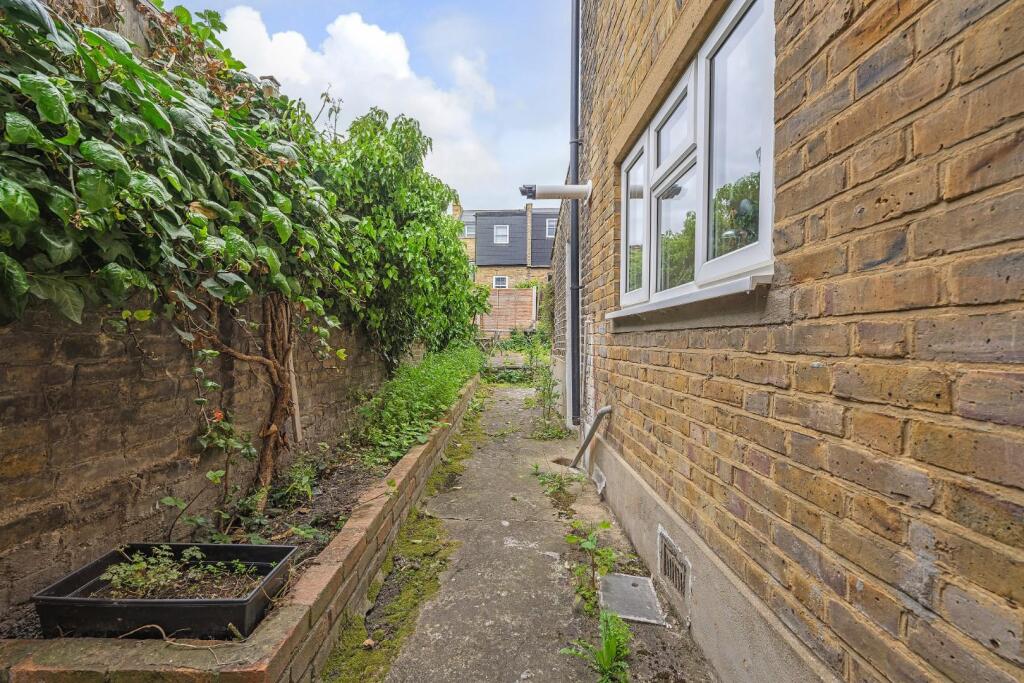 Garden.JPG