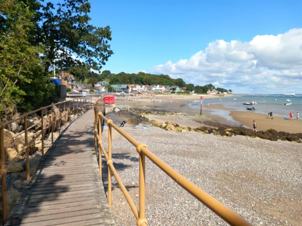 Seagrove Bay.jpg