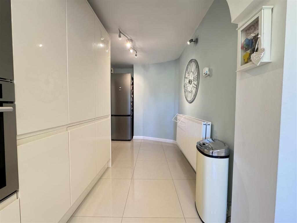 IMG_9439 (Large).JPG