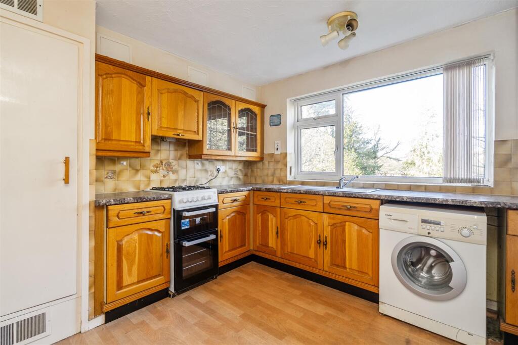 Keresley Close, Solihull