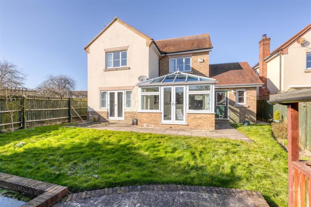 3 Dollimere Close-17.jpg