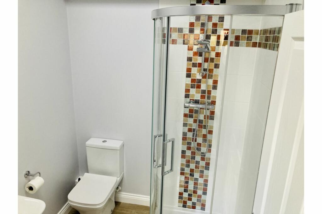 Annex En-Suite