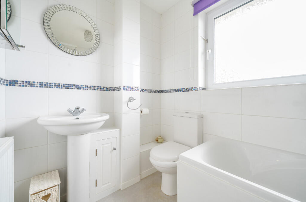 1346905-6-68b5a59...