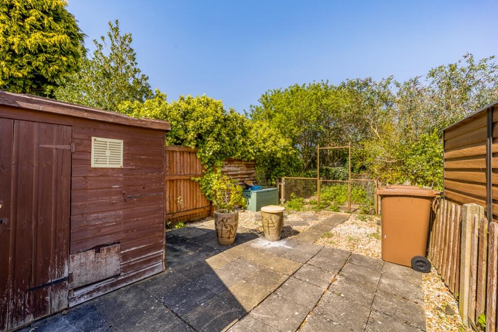 6 Clifton Road (Fishtoft)-3