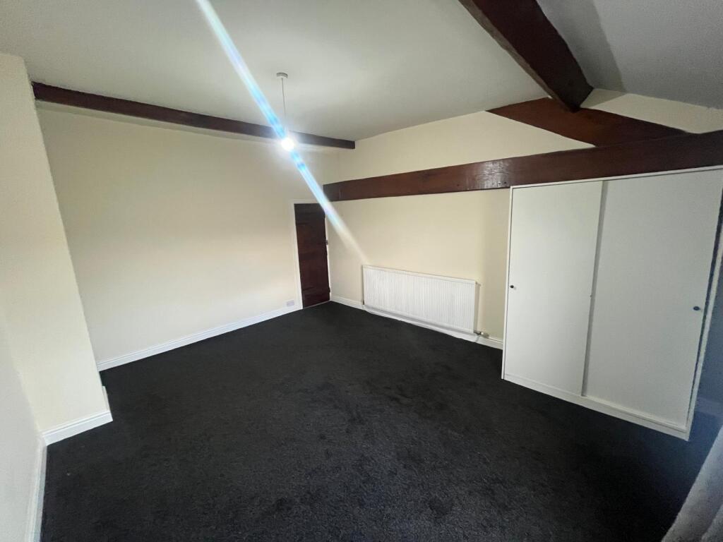 WhatsApp Image 2025-02-11 at 14.37.43.jpeg