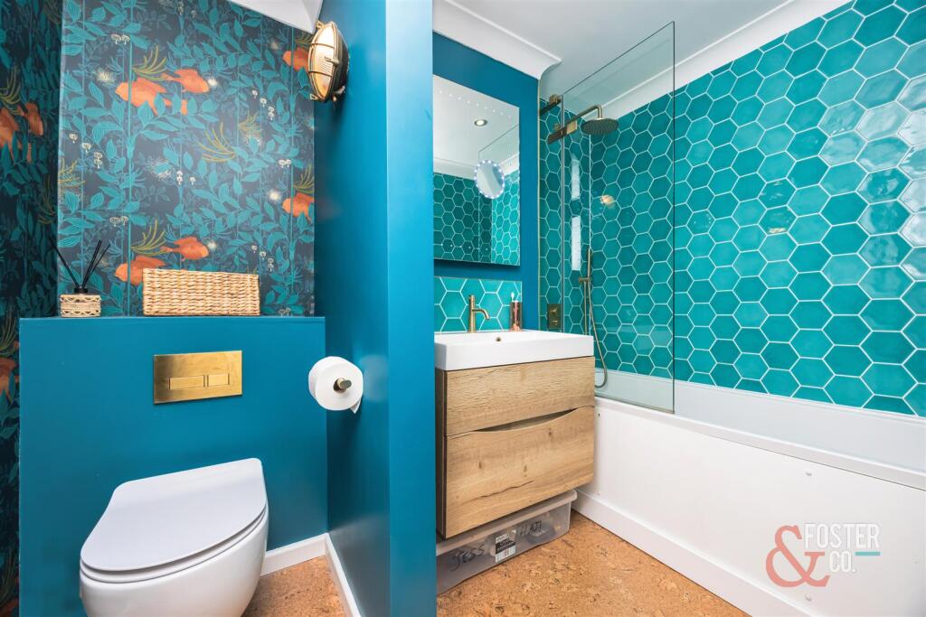 Ferry Road, Atlantic Court, 23-004.jpg