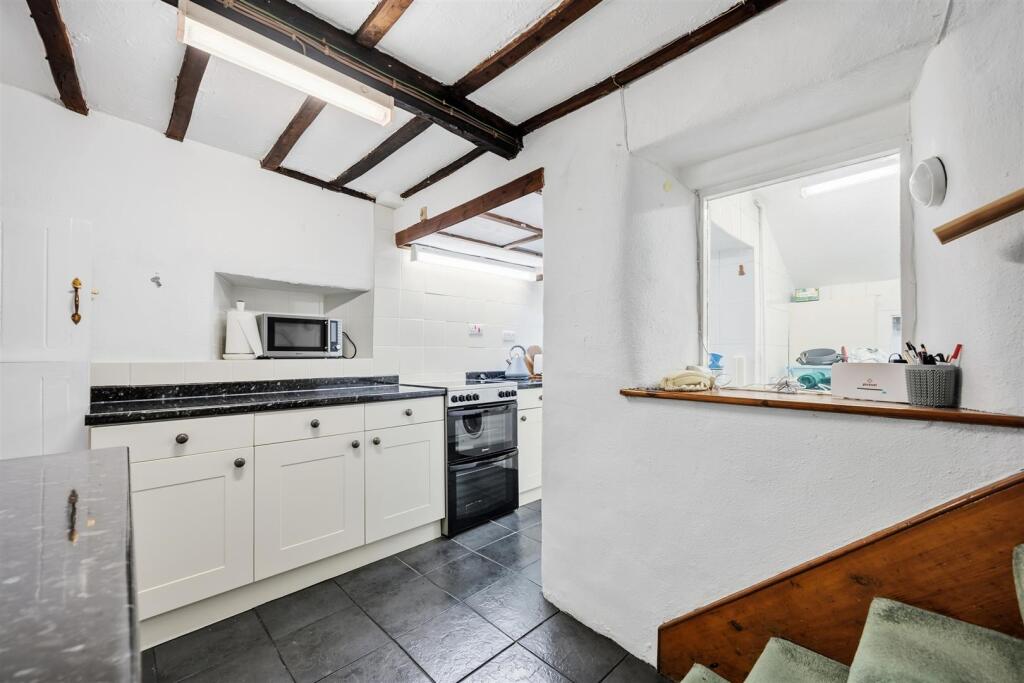 Saxton Mee Charnwood 0025.jpg