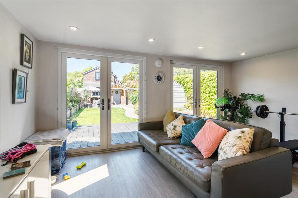 2 Canal Cottage_22.jpg