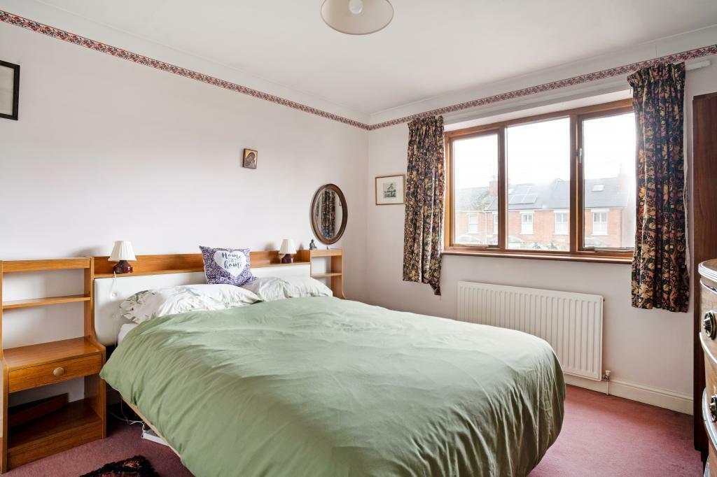 321881 70A Copt Elm Road - (12).jpg