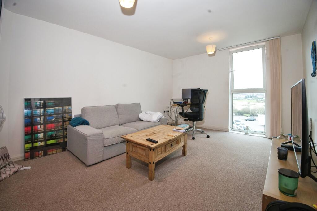 Living/Dining Area