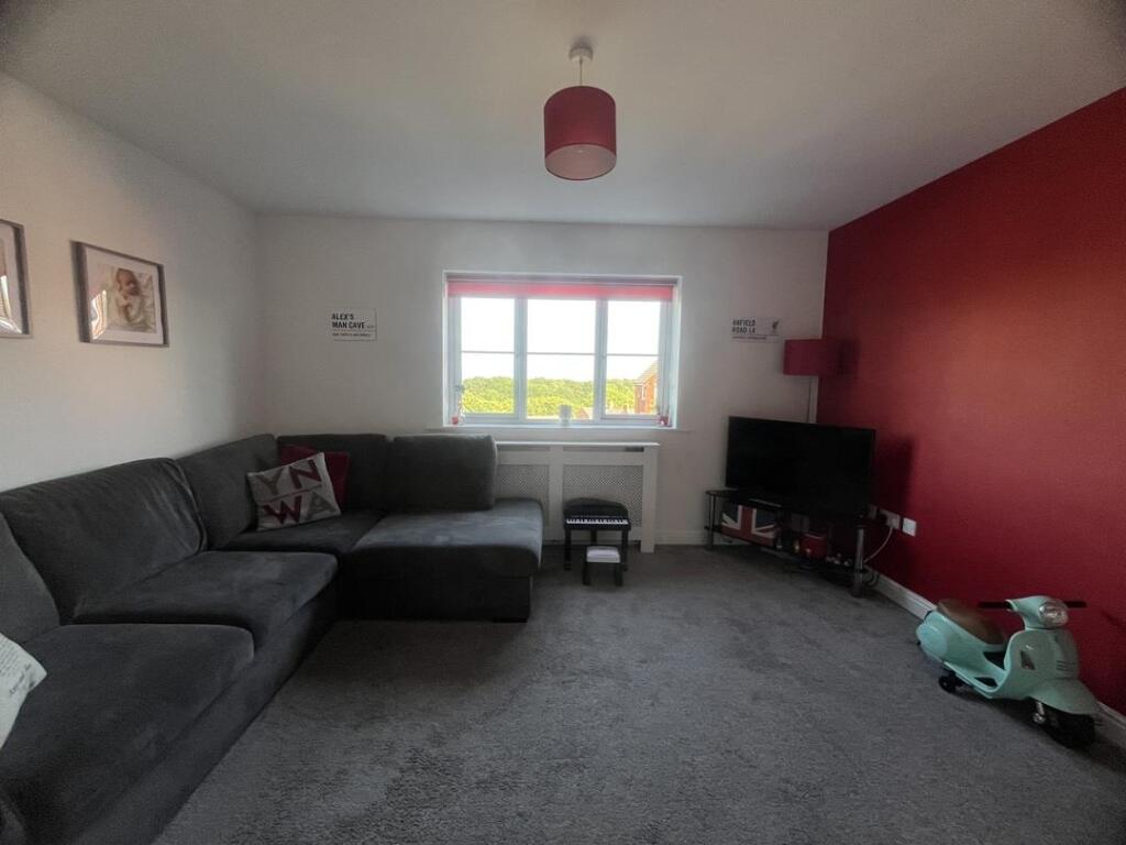 Living Room / Bedroom 3