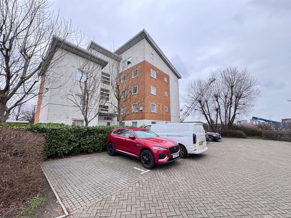 3 bedroom duplex fla