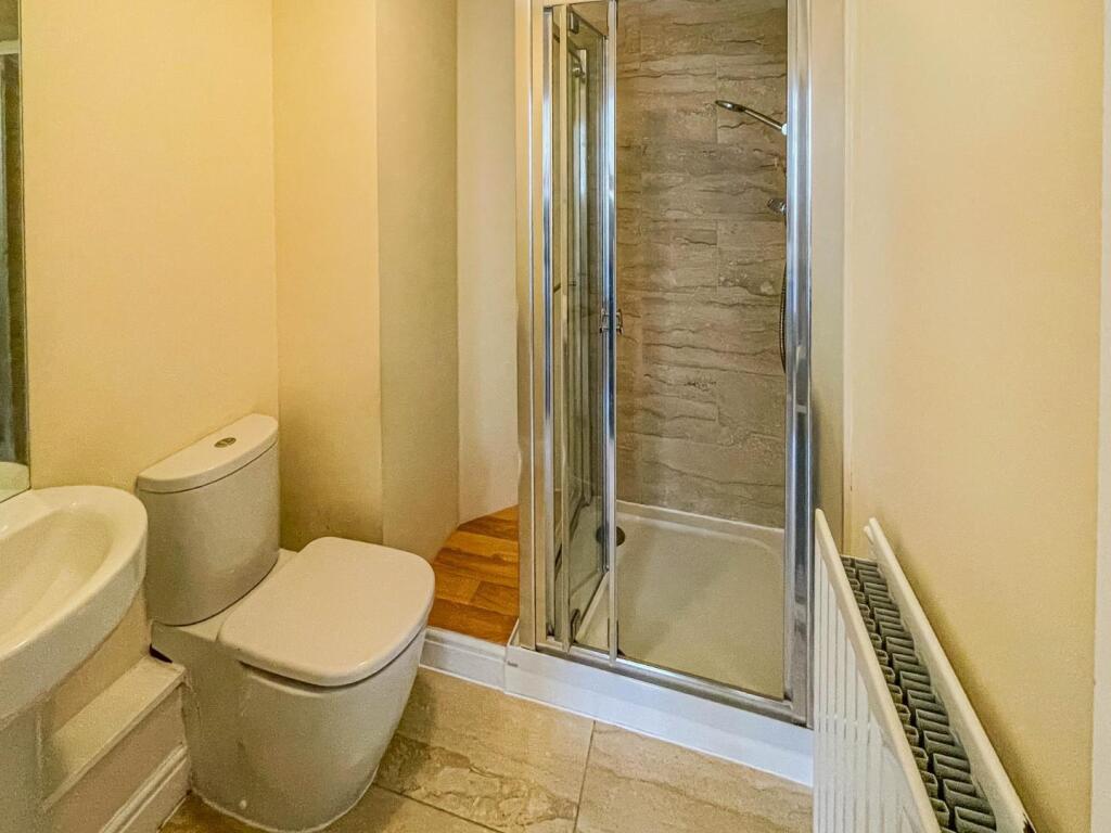 Ensuite.jpg